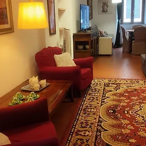 albertinas-house-in-trastevere.it-romehotels.com/